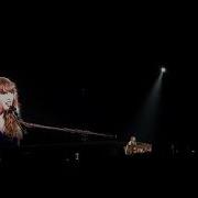 Taylor Swift Begin Again Paris Version