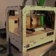 Quick Look At The MakerBot Replicator 3D Printer