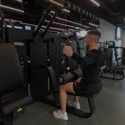 Reverse Fly Technogym High Pull Machine