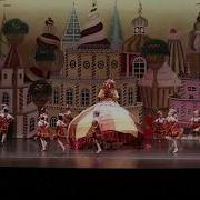 Opus 2018 Nutcracker Mother Ginger