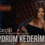 Mine Geçili Ölüyorum Kederimden Masadayız