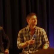 Jensen Singing Eye Of The Tiger Supernatural NJCon 2014
