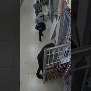 Footage Of Jewellery Store Robbery