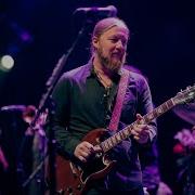 Tedeschi Trucks Joyful Noise 12 4 21 Boston MA