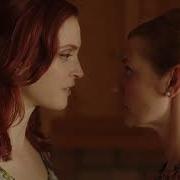 Rose And Louise First Kiss Snapshots 2018