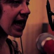 TUnE YArDs Gangsta Yours Truly Session