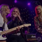 Melissa Etheridge Orianthi And Lindsay Ell With You Can Rock Me Baby