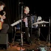Champagne Bubbles Triunfal Trio Sedykh Simon Nisnevich