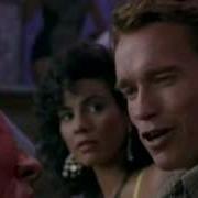 15 Funniest Arnold Schwarzenegger One Liners