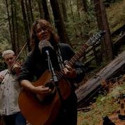 The Breeders Invisible Man Live In Big Sur