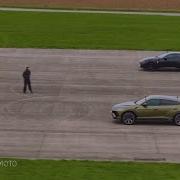 Ferrari Puro Sangue VS Lamborghini Urus 0 A 400m