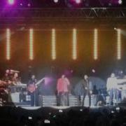 Jacksons At Hardwick Live