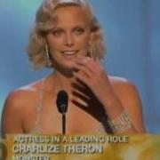 Charlize Theron Winning Best Actress For Monster 76th Oscars 2004