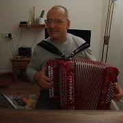 Последнее танго Спустилась ночь Поет и на гармонике играет Aidas