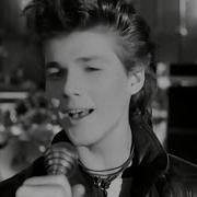 A Ha The Sun Always Shines On T V Official Video