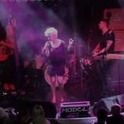 Model Şov Yapma Jolly Joker İstanbul