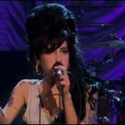 Amy Whinehouse Live In London 45 At Night