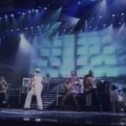 Pink Most Girls Live AMA