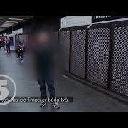 Tunnelbanan Jag Klipper Er På En Gång Aggressiv Man I Tunnelbanan