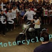 Mosh Pit Highlight Motorcycle In Pit Pit Hits