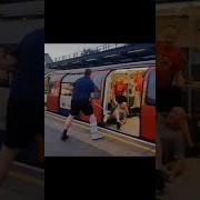 Hooligans Football England Chelsea Vs Liverpool Football