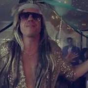 MACKLEMORE X RYAN LEWIS AND WE DANCED Official Video