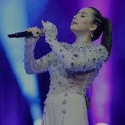 Tuğba Yurt Delidir Harbiye Açıkhava Canlı Performans