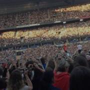 Live While We Re Young Stade De France 20 Juin 2014
