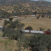 Tehachapi Loop CA June 2010 Mpg
