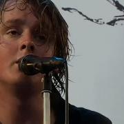 Keane Bedshaped Live At Glastonbury 2005 7