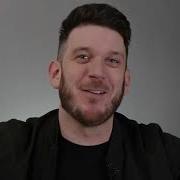 Как мужчина интерпретирует молчание женщины и реагирует соответствующим образом