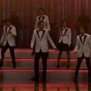 GLEE Full Performance Of Man In The Mirror