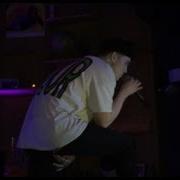 TREVOR DANIEL LA TOUR LIVE 4 09 FALLING MESS MORE