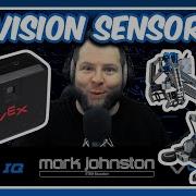 I ATTACHED A VEX VISION SENSOR TO A BOT AND MADE IT FOLLOW A CUBE