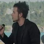 Emre Aydın Son Defa Akustik Şeffaf Oda