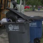 Republic Services Collecting Trash Earlier Thursday In Toledo Sylvania Oregon Due To Heat