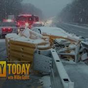 Nor Easter Brings Heavy Snow To New England Knocks Out Power For 300 000 Sunday TODAY