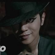 Show Lo 箇中強手 Hot Shot