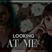 MULTIFEMALE LOOKING AT ME