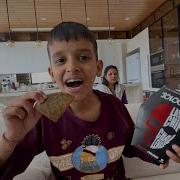 Kunali Ne Jolo Chips Kha Liya