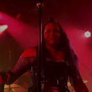 EMLYN Intro Hotter Than Me Rapunzel Plot Line Live Paris 21 02 2024