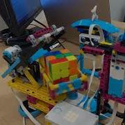 Code Ninjas Rubix Cube Solving Robot