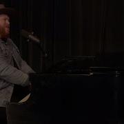 Cochren Co Grave Live Performance
