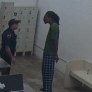 Man Seen In Video Claims He S Victim Of Police Brutality