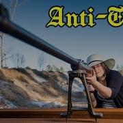 Мэй стреляет из T Gewehr первого противотанкового ружья