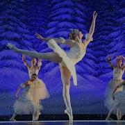 Ainsley Grey Expressenz Nutcracker 2023 Night 1 Wide Shot