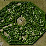 Get Lost With The World S Master Maze Maker