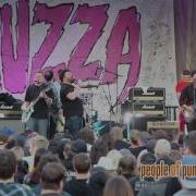 IRON CHIC Castle Numbskull Pouzza Fest 7 Montréal QC 2017 05 21