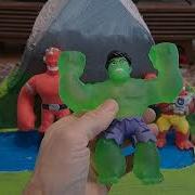 Toy Talk Stuff 692 Goo Jit Zu Infinity Armor Hulk Vs Stretch Armstrong Vac Man