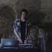 MNMT Live Stream Simone Bauer